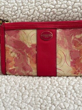 Coach Vintage Pink Floral Canvas Wristlet - Coach New York
